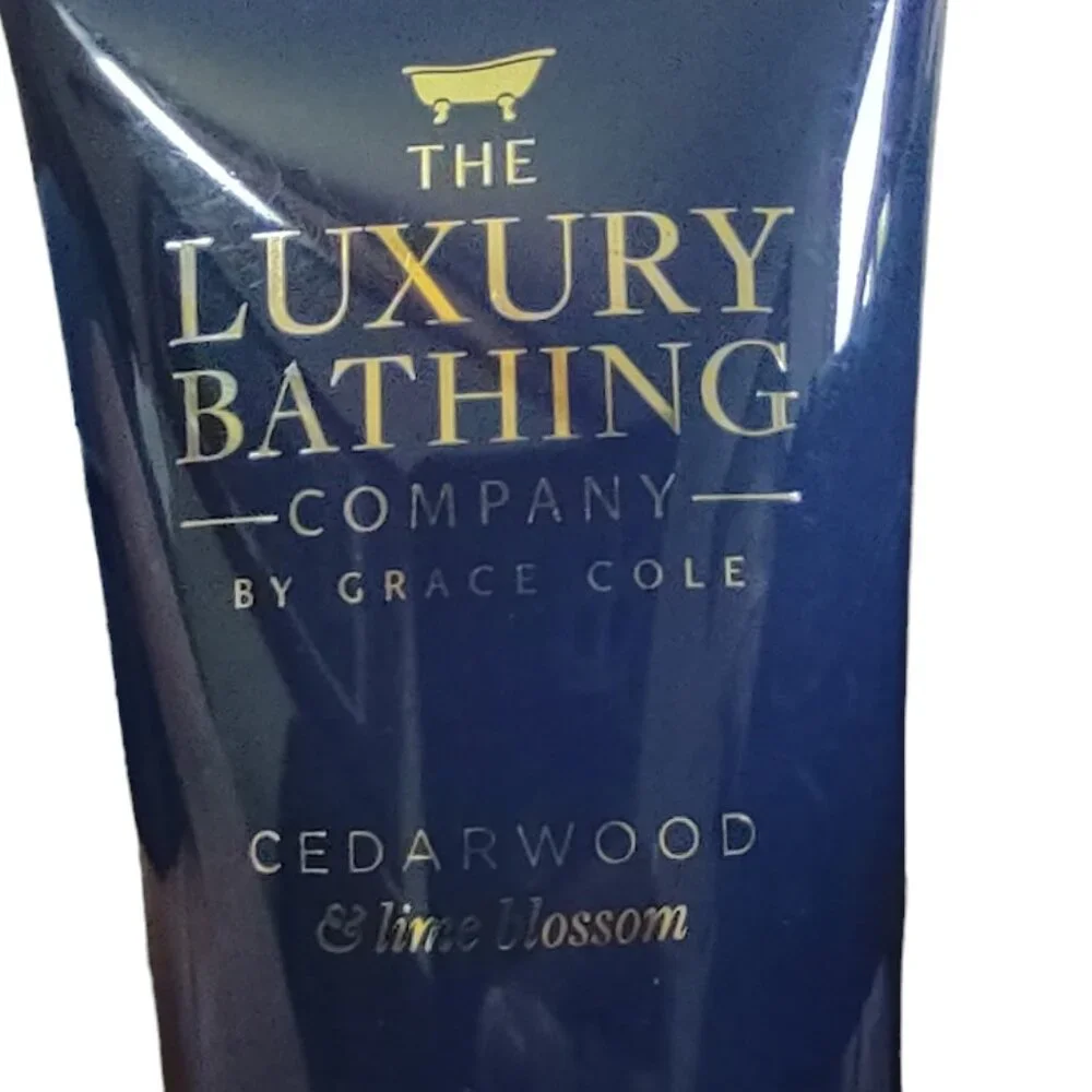 The Luxury Bathing Company by Grace Cole Body Wash Cedarwood & Lime Blossom